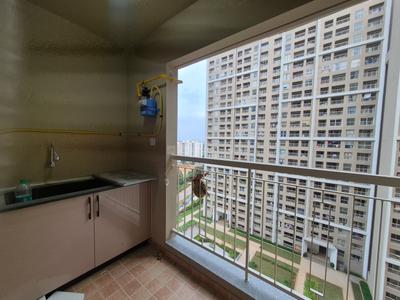 Balcony Image of 800 Sq.ft 2 BHK Apartment / Flat for rent in Sobha Dream Gardens, Thanisandra Bengaluru for Rs. 40000