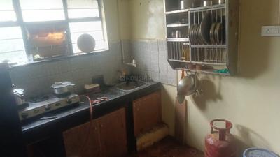 Kitchen Image of 1100 Sq.ft 2 BHK Apartment / Flat for rent in Maharashtra Co-Operative Housing Society, Yerawada Pune for Rs. 20000