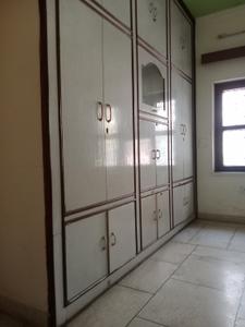 Kitchen Image of 1800 Sq.ft 2 BHK Builder Floor for rent in Sector 17 Gurgaon for Rs. 32000