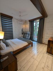 Bedroom Image of 6000 Sq.ft 6 BHK Independent House for sale in Brookside The Well Being Habitat, Parshwapuram Lonavala for Rs. 60000000