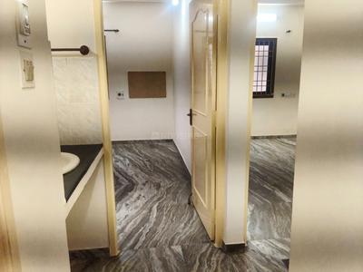 Image of 1300 Sq.ft 3 BHK Apartment / Flat for rent in Aminjikarai, Chennai for Rs. 32000
