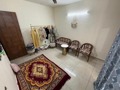 1 BHK Flat