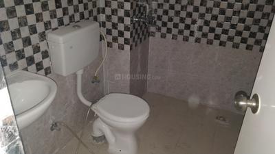 Bathroom Image of 761 Sq.ft 2 BHK Apartment / Flat for sale in Signature Global Synera, Sector 81 Gurgaon for Rs. 7000000