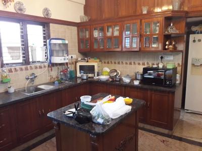 Kitchen Image of 3500 Sq.ft 4 BHK Apartment / Flat for rent in Bens Sathya Enclave, HBR Layout Bengaluru for Rs. 75000