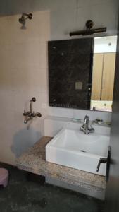 Image of 2100 Sq.ft 2 BHK Apartment / Flat for sale in RWA Dilshad Colony Block E Markets WA, Dilshad Garden, New Delhi for Rs. 16000000