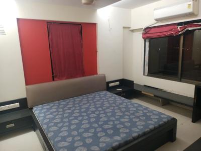 Bedroom Image of 2073 Sq.ft 3 BHK Apartment / Flat for rent in Jamaica Fortune Grand, Agripada Mumbai for Rs. 145000