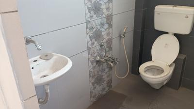 Image of 2000 Sq.ft 3 BHK Penthouse for sale in Bhayli, Vadodara for Rs. 5600000