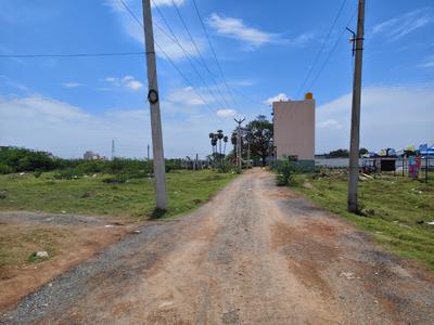 Image of 800 Sq.ft Residential Plot / Land for sale in Red Hills, Chennai for Rs. 2400000