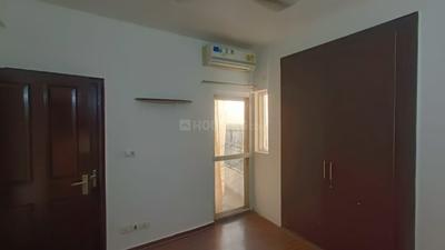Bedroom Image of 1413 Sq.ft 2.5 BHK Apartment / Flat for rent in ABA Olive County, Vasundhara Ghaziabad for Rs. 35000