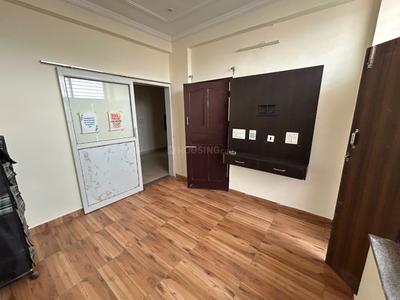Bedroom Image of 900 Sq.ft 2 BHK Builder Floor for rent in Sector 46 Gurgaon for Rs. 30000