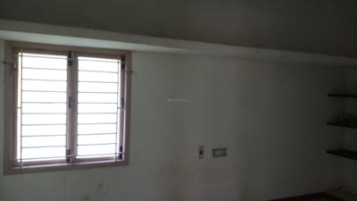 Bedroom Image of 800 Sq.ft 1 BHK Apartment / Flat for rent in Shastri Nagar Erode for Rs. 5300