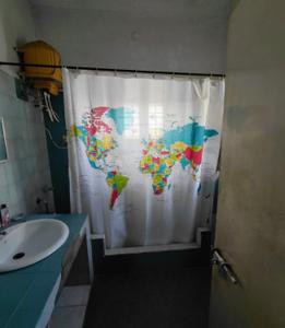 Bathroom Image of 3500 Sq.ft 3.5 BHK Independent House for sale in Uppal Hyderabad for Rs. 45000000
