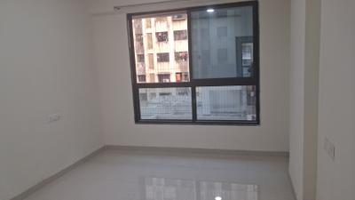 Living Room Image of 650 Sq.ft 2 BHK Apartment / Flat for sale in Shree Crest And Celestia, Mulund East Mumbai for Rs. 12500000