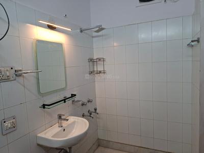 Image of 1800 Sq.ft 3 BHK Builder Floor for rent in Uday Park, New Delhi for Rs. 90000