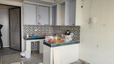 Kitchen Image of 610 Sq.ft 1 BHK Apartment / Flat for sale in Jaypee Kensington Boulevard, Sector 131 Noida for Rs. 6000000