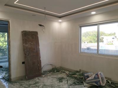 Living Room Two Image of 2400 Sq.ft 6 BHK Apartment / Flat for sale in Vikaspuri Luxury Homes, KG-III New Delhi for Rs. 25500000