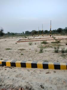 Image of 3600 Sq.ft Residential Plot / Land for sale in Gosainganj, Lucknow for Rs. 2160000