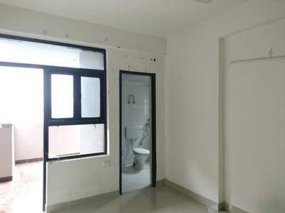 Bedroom Image of 750 Sq.ft 3 BHK Apartment / Flat for sale in Amolik Sankalp, Sector 85 Faridabad for Rs. 7500000