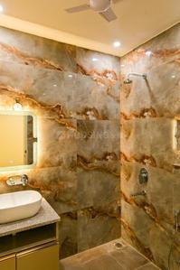 Bathroom Image of 2700 Sq.ft 4 BHK Independent House for sale in DLF City Phase 1, DLF Phase 1 Gurgaon for Rs. 40000000