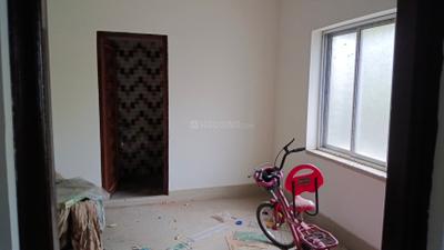 Bedroom Image of 500 Sq.ft 1.5 BHK Independent House for rent in Boral Kolkata for Rs. 7499