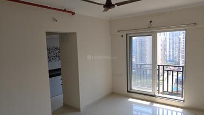 Living Room Image of 550 Sq.ft 1 BHK Apartment / Flat for rent in Raunak Bliss, Thane West Thane for Rs. 19000