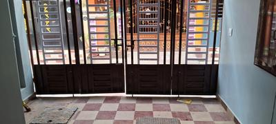 Balcony Image of 950 Sq.ft 2 BHK Independent House for sale in Sithalapakkam Chennai for Rs. 6500000