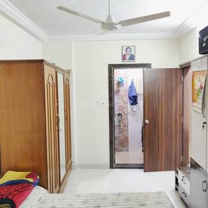 Bedroom Image of 710 Sq.ft 1.5 BHK Apartment / Flat for rent in NG Complex, Andheri East Mumbai for Rs. 60000