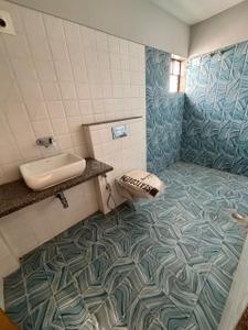 Bathroom Image of 1440 Sq.ft 4 BHK Villa for sale in Darshanam Pride, Tarsali Vadodara for Rs. 8600000
