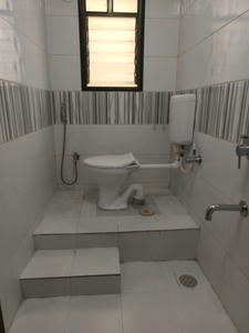 Common Bathroom Image of 950 Sq.ft 2 BHK Apartment / Flat for sale in Gemini Grand Bay, Manjari Budruk Pune for Rs. 7300000