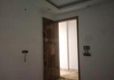 Bedroom Image of 1000 Sq.ft 3 BHK Builder Floor for sale in Govindpuri New Delhi for Rs. 6400000