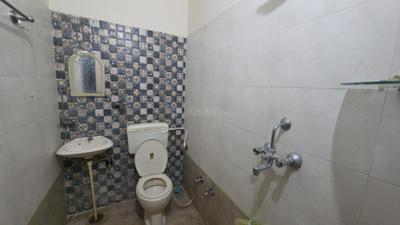 Bathroom Image of 450 Sq.ft 1 RK Apartment / Flat for rent in Pratap Nagar Jaipur for Rs. 15500