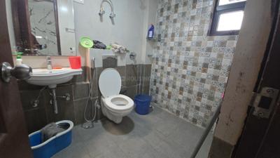 Image of 1020 Sq.ft 2 BHK Apartment / Flat for rent in CGEWHO Kendriya Vihar, Phi II, Greater Noida for Rs. 20000