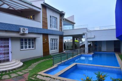 Image of 10000 Sq.ft 5 BHK Villa for sale in Joythinagar, Chikkamagaluru for Rs. 90000000