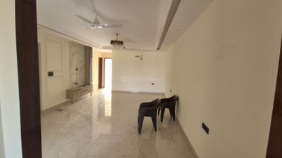 Living Room Image of 1620 Sq.ft 3 BHK Builder Floor for rent in Amolik Aster Woods, Sector 98 Faridabad for Rs. 30000