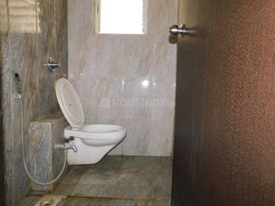 Bathroom Image of 950 Sq.ft 2 BHK Apartment / Flat for rent in Mantra Moments, Moshi Pune for Rs. 18000