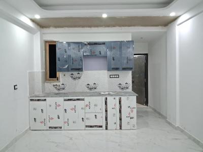 Living Room Image of 1050 Sq.ft 2 BHK Apartment / Flat for sale in Sector 101 Noida for Rs. 4400000