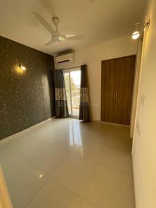 Bedroom Image of 796 Sq.ft 2 BHK Apartment / Flat for sale in Arihant Abode, Noida Extension Greater Noida for Rs. 12393000