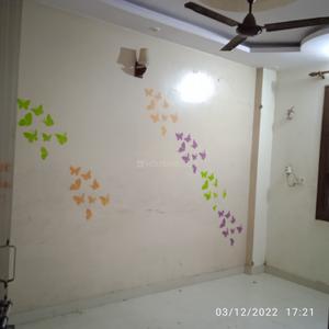 Bedroom Image of 650 Sq.ft 1 BHK Builder Floor for rent in Dwarka Mor New Delhi for Rs. 11000
