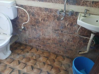 Bathroom Image of 422 Sq.ft 1 RK Apartment / Flat for rent in New Town Kolkata for Rs. 8450