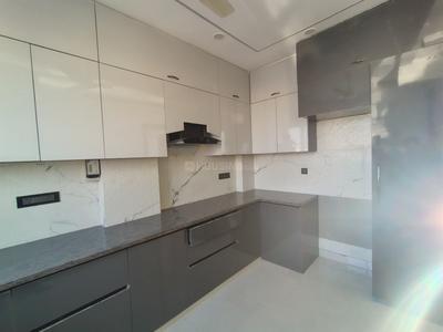 Kitchen Image of 1550 Sq.ft 3 BHK Builder Floor for rent in Sector 10 Gurgaon for Rs. 32500