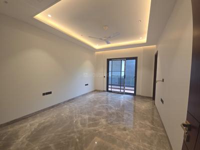 Bedroom Image of 5500 Sq.ft 4.5 BHK Builder Floor for sale in Rajouri Garden New Delhi for Rs. 115000000