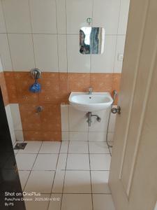 Bathroom Image of 1550 Sq.ft 3 BHK Apartment / Flat for rent in Nanded Pune for Rs. 30000