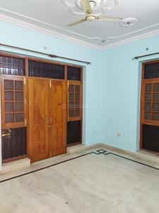 Bedroom Image of 2152 Sq.ft 2 BHK Builder Floor for rent in Gomti Nagar Lucknow for Rs. 17000