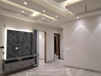 Living Room Image of 1800 Sq.ft 3 BHK Builder Floor for sale in Paschim Vihar New Delhi for Rs. 36000000