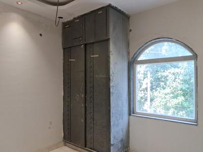Bedroom Image of 1000 Sq.ft 3 BHK Builder Floor for sale in Paschim Vihar New Delhi for Rs. 21000000