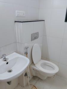 Bathroom Image of 1250 Sq.ft 3 BHK Apartment / Flat for sale in Magarpatta Trillium, Magarpatta City Pune for Rs. 22500000