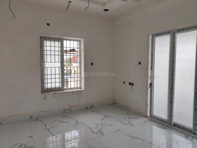 Bedroom Image of 750 Sq.ft 2 BHK Apartment / Flat for sale in Madhanandapuram Chennai for Rs. 5500000