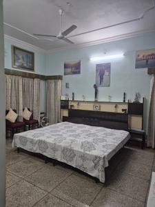 Bedroom Image of 4500 Sq.ft 3 BHK Independent House for rent in Indira Nagar Lucknow for Rs. 45000