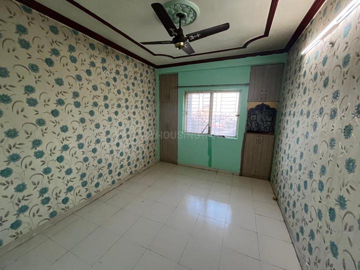 Aakriti green Main Image 1