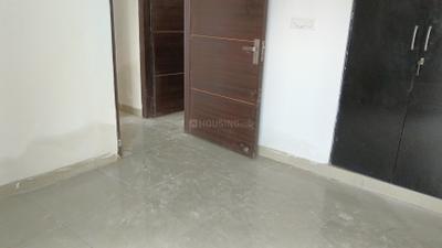Bedroom Image of 900 Sq.ft 2 BHK Apartment / Flat for rent in Sikka Karnam Greens, Sector 143B Noida for Rs. 27000